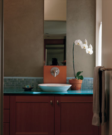 Simplicity equals elegance in this bathroom in the home of Boulder, Colorado, architects David and Betzi Barrett.